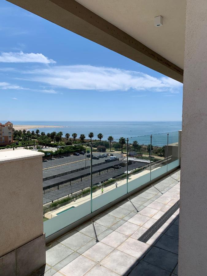 우엘바 Penthouse With Wide Terrace Next To The Ocean 아파트 외부 사진
