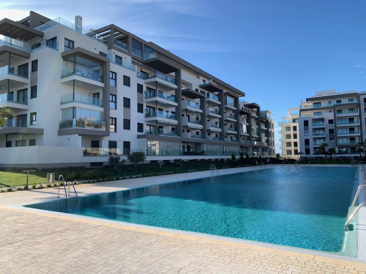 우엘바 Penthouse With Wide Terrace Next To The Ocean 아파트 외부 사진